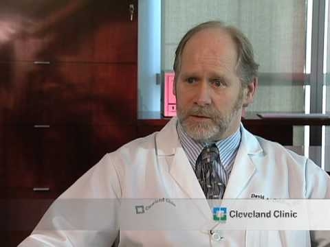 Predicting Kidney Transplant Outcomes From Living Donors