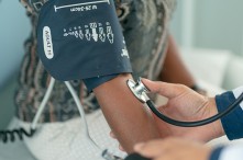 4-Ways-to-Lower-Blood-Pressure-Without-Medication-OrangeCountySurgeons